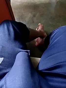 A-1PLAYBOY0 online show from September 25, 2025, 4:29 am