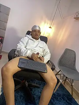 Snapshot of samxx_muscle chatting on March 21, 2026, 9:14 am samxx muscle online show from March 21, 2026, 9:14 am