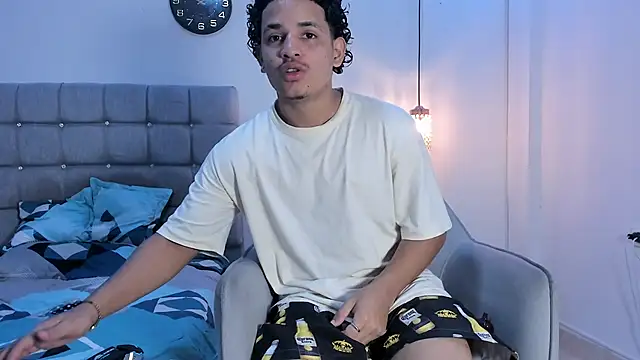 samxx muscle online show from September 8, 2025, 2:38 pm