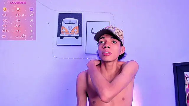 candyandmarilyn online show from January 18, 2026, 10:24 pm