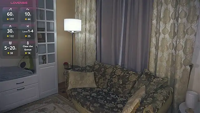 EdytBanns online show from September 9, 2025, 5:11 pm