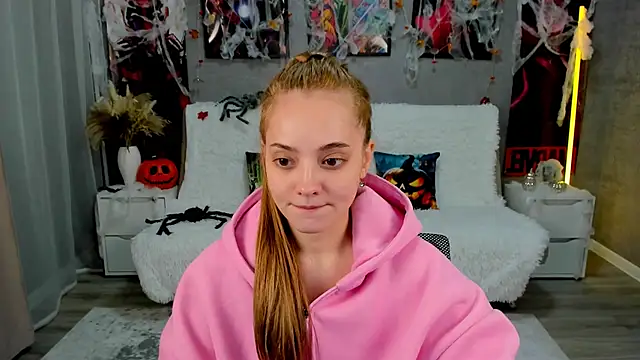 MelanieAlves online show from October 30, 2025, 6:27 pm