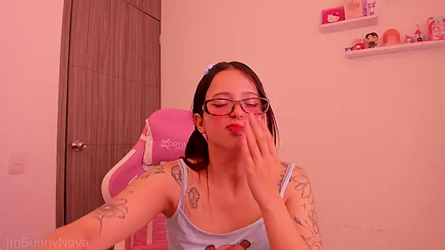 Snapshot of ImBunnyNova chatting on June 2, 2026, 3:23 pm ImBunnyNova online show from June 2, 2026, 3:23 pm