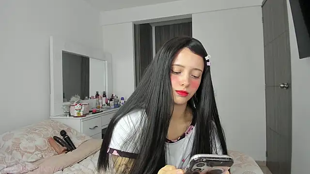 Snapshot of ImBunnyNova chatting on April 27, 2026, 1:53 pm ImBunnyNova online show from April 27, 2026, 1:53 pm