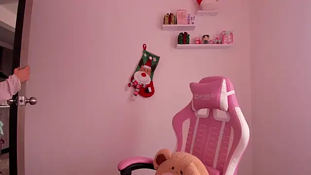 ImBunnyNova online show from December 2, 2025, 2:41 pm