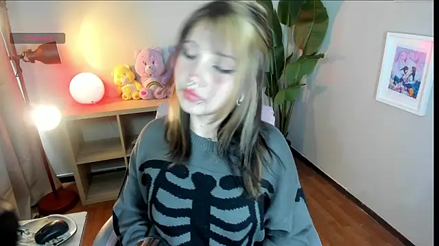 Snapshot of sukini_berry chatting on September 30, 2025, 12:55 pm sukini berry online show from September 30, 2025, 12:55 pm