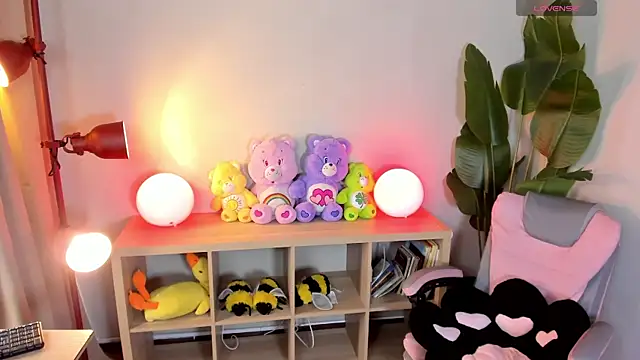 Snapshot of sukini_berry chatting on September 29, 2025, 1:06 pm sukini berry online show from September 29, 2025, 1:06 pm