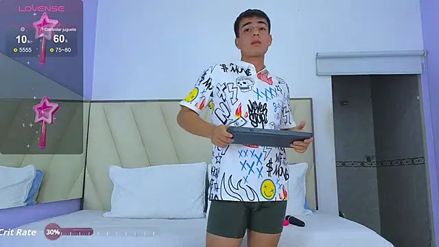 Snapshot of Hotboy21_ chatting on November 28, 2025, 3:39 am Hotboy21 online show from November 28, 2025, 3:39 am