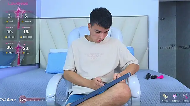 Snapshot of Hotboy21_ chatting on November 21, 2025, 3:38 am Hotboy21 online show from November 21, 2025, 3:38 am