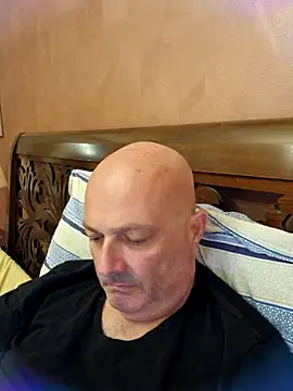 Alexis Bull online show from July 12, 2026, 7:15 pm
