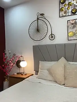 im eli1 online show from March 6, 2026, 8:15 pm