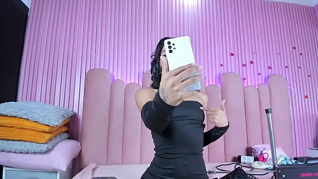 AgataDoll online show from October 16, 2025, 8:17 pm