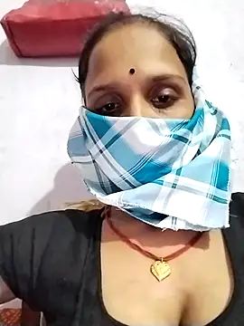 Soniy-Maax online show from April 18, 2026, 4:09 pm