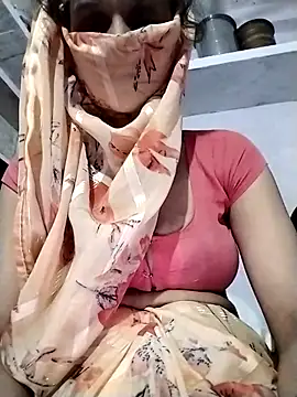 Snapshot of Soniy-Maax chatting on October 15, 2025, 4:37 pm Soniy-Maax online show from October 15, 2025, 4:37 pm