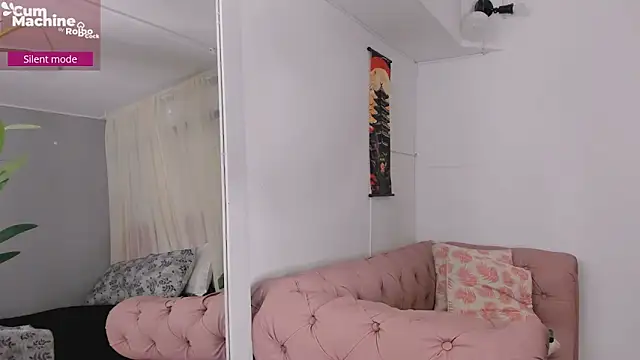 Snapshot of MelanieMiller_ chatting on October 24, 2025, 5:50 am MelanieMiller online show from October 24, 2025, 5:50 am