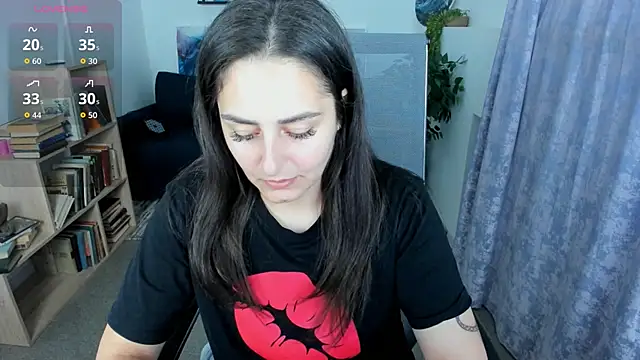 Snapshot of ValeriiMills chatting on June 9, 2026, 3:57 pm ValeriiMills online show from June 9, 2026, 3:57 pm