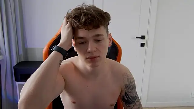 Snapshot of DanyDavis chatting on January 19, 2026, 11:03 am DanyDavis online show from January 19, 2026, 11:03 am