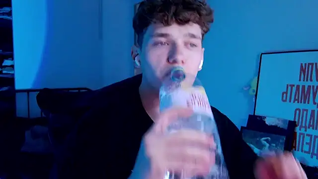 DanyDavis online show from September 29, 2025, 10:15 pm