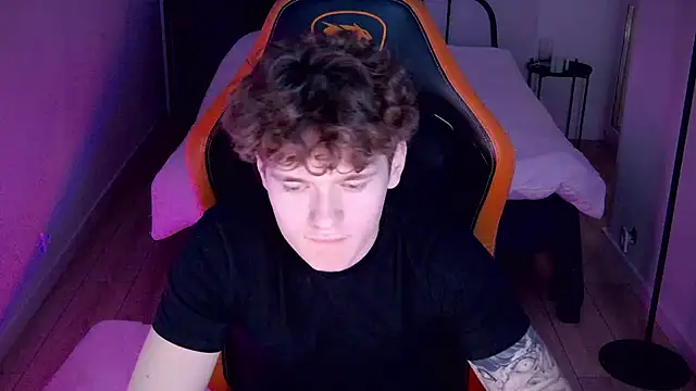 DanyDavis online show from September 10, 2025, 5:45 pm