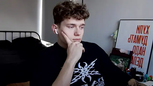 DanyDavis online show from October 2, 2025, 7:45 am