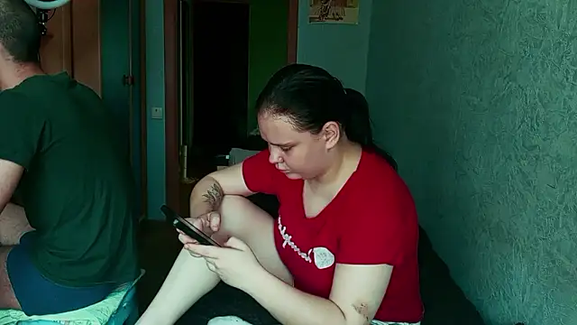 Snapshot of SweetPiggyx chatting on July 24, 2026, 9:05 am SweetPiggyx online show from July 24, 2026, 9:05 am