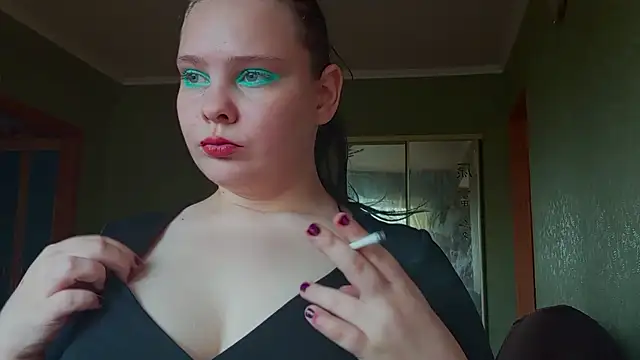 Snapshot of SweetPiggyx chatting on August 3, 2026, 11:05 am SweetPiggyx online show from August 3, 2026, 11:05 am