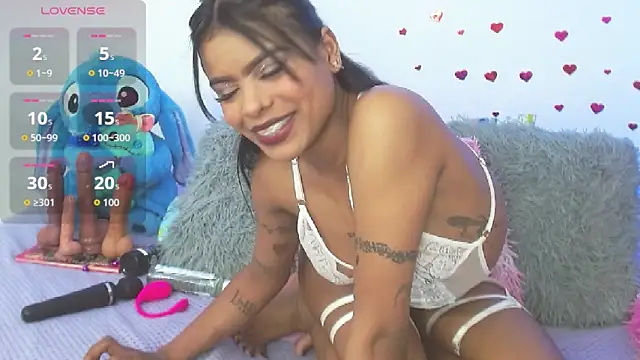 Rihanna Flex online show from October 21, 2025, 6:18 pm