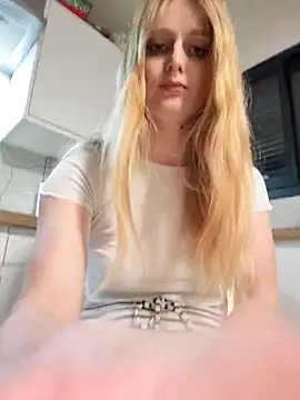 tuny x online show from April 13, 2026, 4:16 am