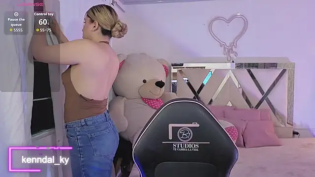 saaya tay online show from April 2, 2026, 3:24 am