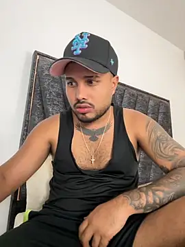 PapiStan online show from September 24, 2025, 4:08 am