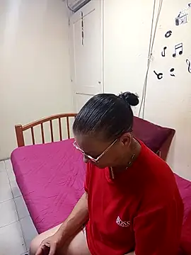 katrina perez online show from November 6, 2025, 8:02 pm