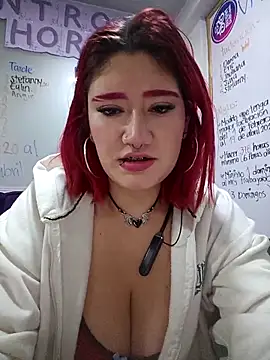 Snapshot of Cerecitaa02_ chatting on April 21, 2026, 11:55 pm Cerecitaa02 online show from April 21, 2026, 11:55 pm