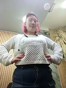 Cerecitaa02  online show from February 17, 2026, 10:18 pm