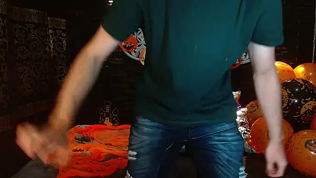 andrewxbi online show from October 19, 2025, 8:44 pm