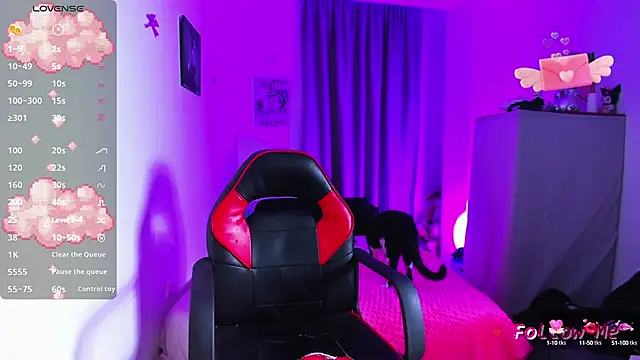 SkylerBennet online show from October 3, 2025, 4:58 am