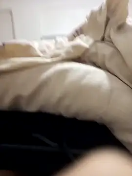 leona633 online show from February 7, 2026, 7:00 pm