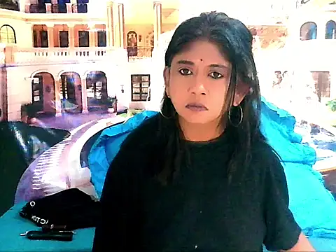 IndianPleasurez1 online show from December 18, 2025, 4:17 am