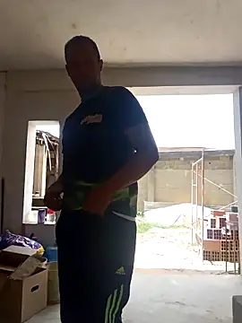 elnegro707070 online show from October 20, 2025, 4:29 pm