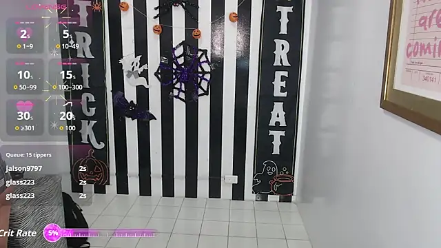 clementine t online show from October 31, 2025, 12:46 pm