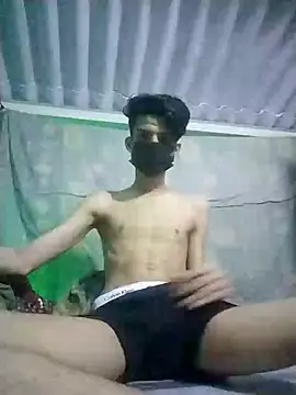 HannanKhan25 online show from September 21, 2025, 7:41 pm