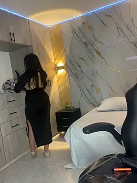 Snapshot of Kariina__69 chatting on February 25, 2026, 12:55 am Kariina 69 online show from February 25, 2026, 12:55 am