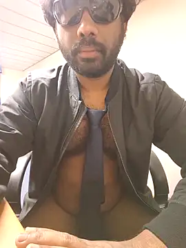 UrbanUtopia online show from April 15, 2026, 12:27 am