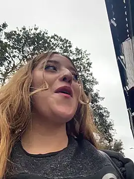 Baby  Otaku online show from March 18, 2026, 8:53 pm