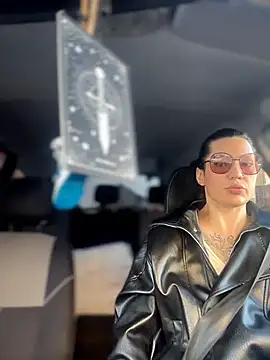 MeekyRich online show from April 2, 2026, 2:30 am