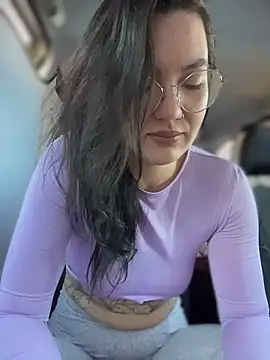 MeekyRich online show from February 3, 2026, 2:53 am