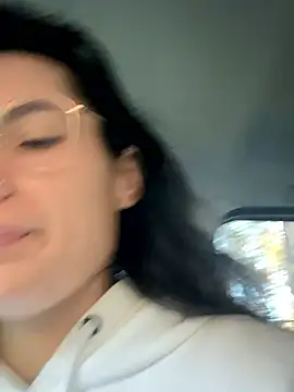 MeekyRich online show from September 27, 2025, 1:34 am