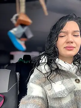 MeekyRich online show from April 10, 2026, 2:40 am