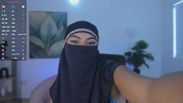 kylie soraya online show from September 28, 2025, 4:03 pm