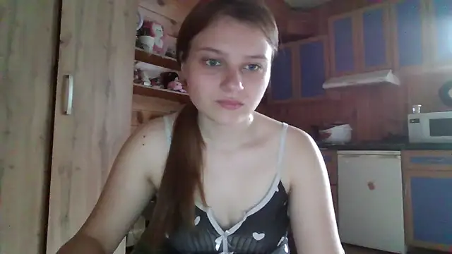 Little shygirl online show from September 24, 2025, 4:08 am