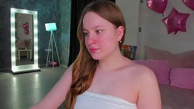 Snapshot of Candy_Cansew chatting on May 30, 2026, 1:23 am Candy Cansew online show from May 30, 2026, 1:23 am